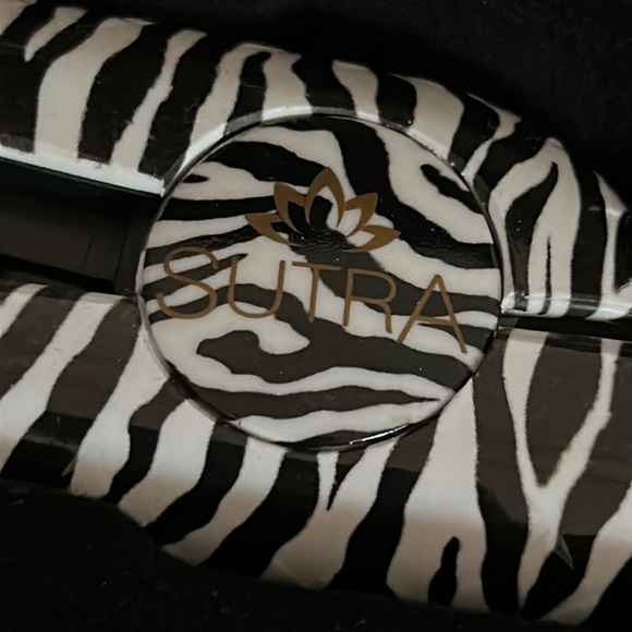 NIB Sutra Professional Magnetic Plates Hair Straightener in Limited Zebra Print - Picture 6 of 12
